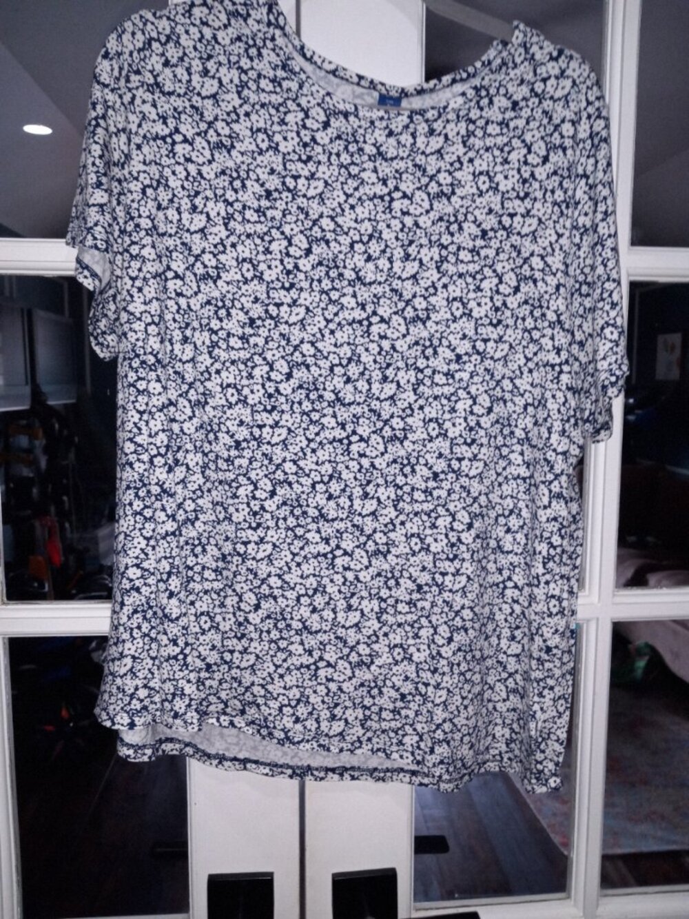 OLD NAVY Blue Print Luxe crewneck t-shirt